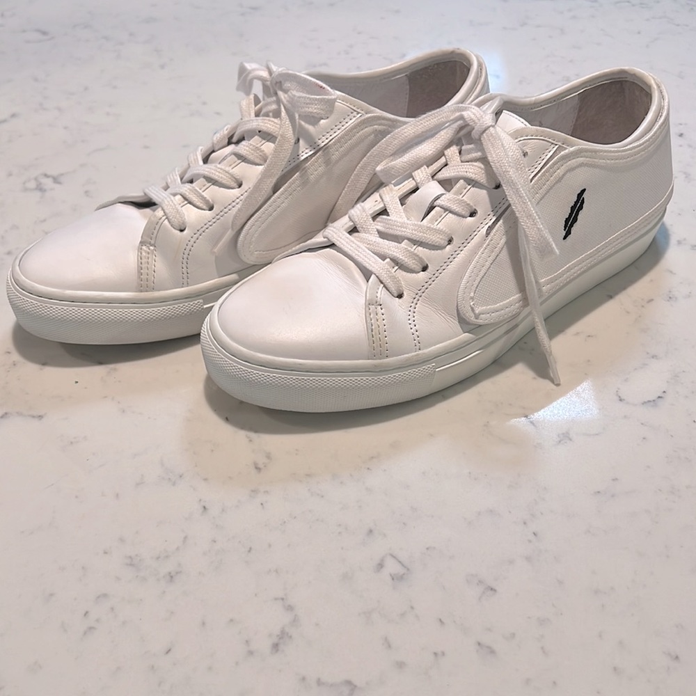 Reeway white shoes | Size W9 / M7